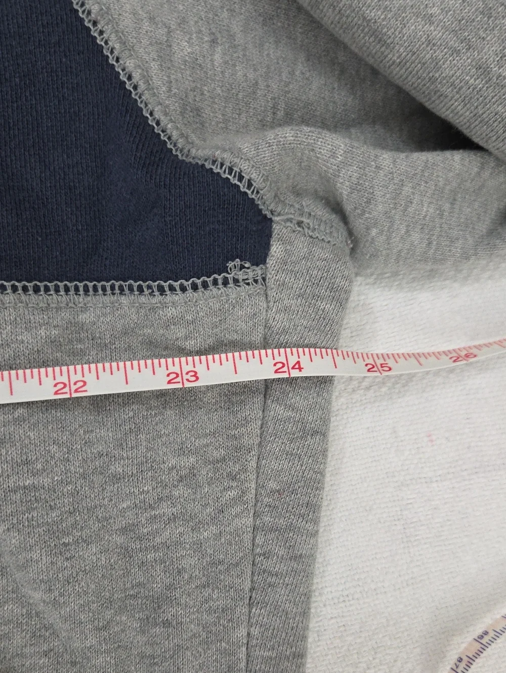 Gap Men's Gap half zip pullover 💙2 for$20